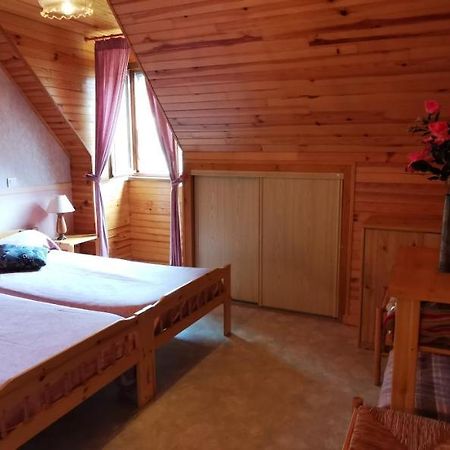 Le Fidele Bed and Breakfast Saint-Chamant Εξωτερικό φωτογραφία