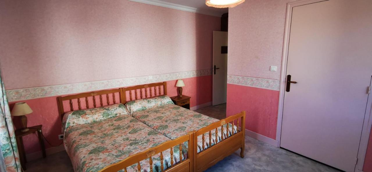 Le Fidele Bed and Breakfast Saint-Chamant Εξωτερικό φωτογραφία